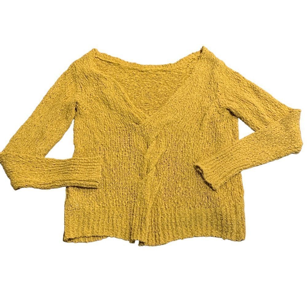 Kaisley Women’s Gold Cross V Back Textured Sweater M